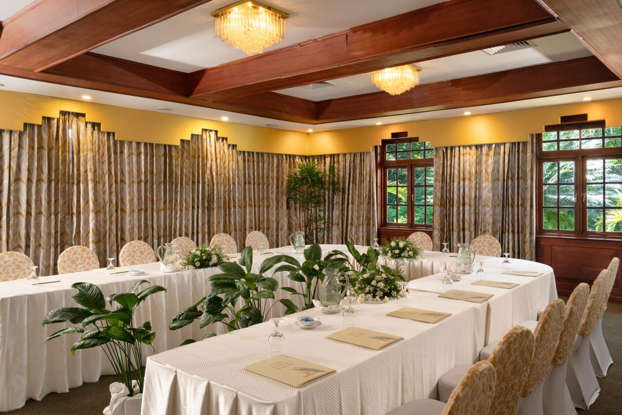 Mahaweli Reach Hotel Kandy Exteriér fotografie